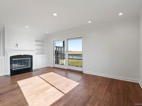 1 Anchorage 101, Freeport NY 11520