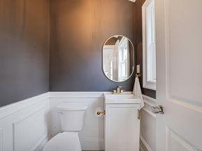 36 Flintridge Drive, Holbrook NY 11741