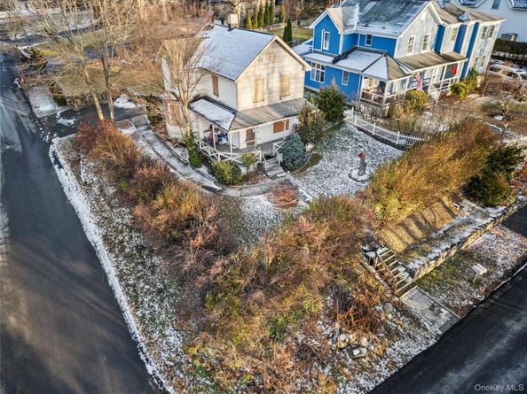 1798 Summit Street, Yorktown Heights NY 10598