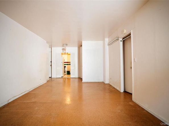 81-11 45 Avenue 4O, Elmhurst NY 11373