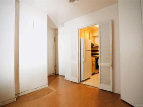 81-11 45 Avenue 4O, Elmhurst NY 11373