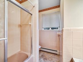 149 Munsell Road, East Patchogue NY 11772