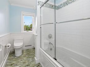 8 Wildwood Circle, Larchmont NY 10538