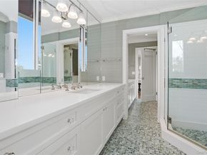8 Wildwood Circle, Larchmont NY 10538