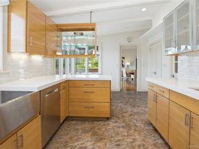 8 Wildwood Circle, Larchmont NY 10538