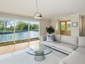 8 Wildwood Circle, Larchmont NY 10538