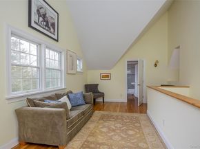 10 Deer Path, East Hampton NY 11937