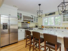 10 Deer Path, East Hampton NY 11937