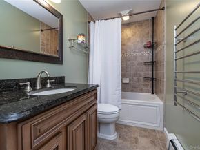 272 Baylawn Avenue, Copiague NY 11726