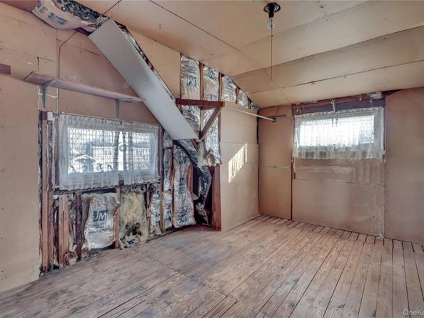 2 Welcome Lane, Wantagh NY 11793