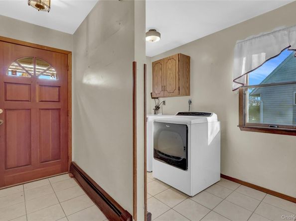 2 Welcome Lane, Wantagh NY 11793