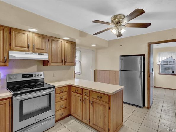 2 Welcome Lane, Wantagh NY 11793