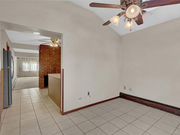 2 Welcome Lane, Wantagh NY 11793