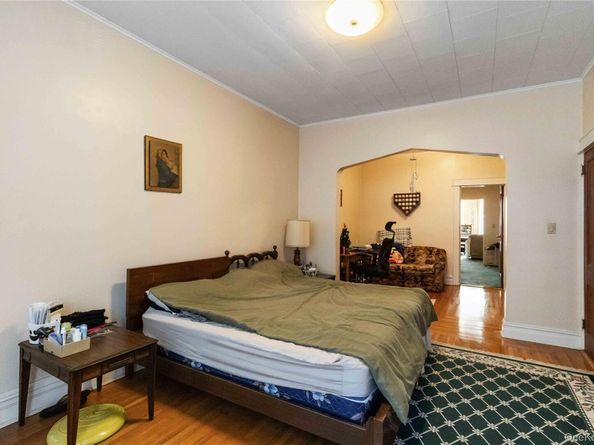 6138 Linden Street, Ridgewood NY 11385