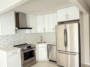 756 40th Street 1R, Brooklyn NY 11232