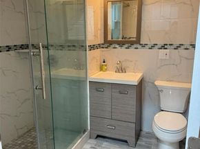 756 40th Street 1R, Brooklyn NY 11232