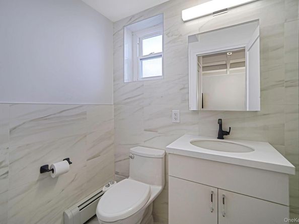 144-66 Village Road 75D, Briarwood NY 11435