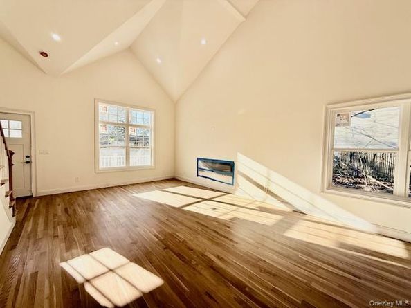 71 Palmetto Drive, Shirley NY 11967