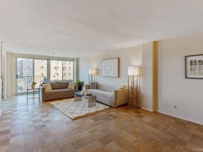 20 Old Mamaroneck Road 5Q, White Plains NY 10605