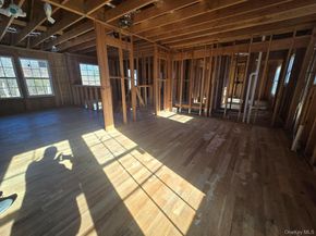 21 Barbara Lane, Medford NY 11763