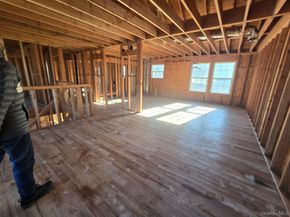 21 Barbara Lane, Medford NY 11763