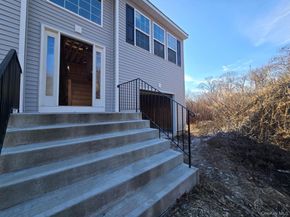 21 Barbara Lane, Medford NY 11763