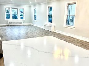 13749 231st Street, Laurelton NY 11413