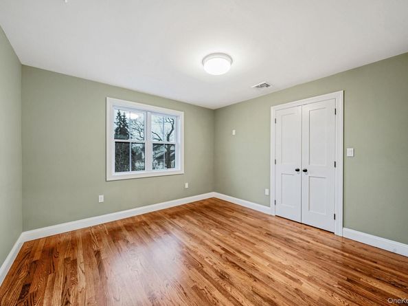 2929 Yale Place, Baldwin NY 11510