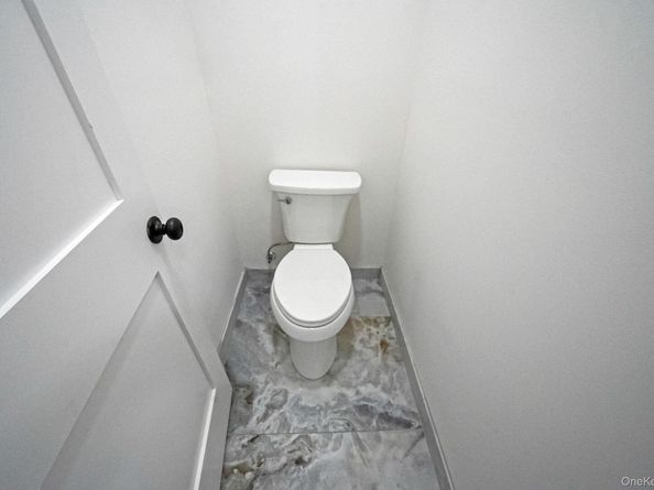 2929 Yale Place, Baldwin NY 11510