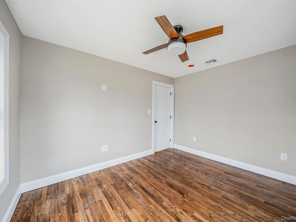 2929 Yale Place, Baldwin NY 11510