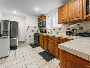 188-31 Lewiston Avenue, Saint Albans NY 11412