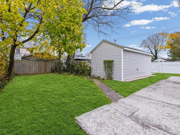 188-31 Lewiston Avenue, Saint Albans NY 11412