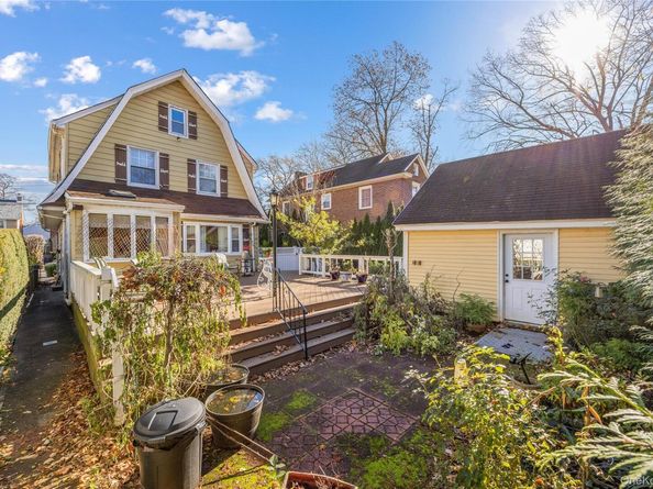 32-24 157th Street, Flushing NY 11354