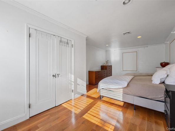 32-24 157th Street, Flushing NY 11354