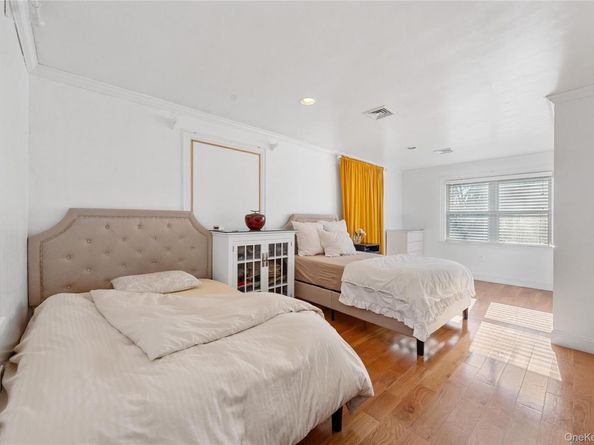 32-24 157th Street, Flushing NY 11354