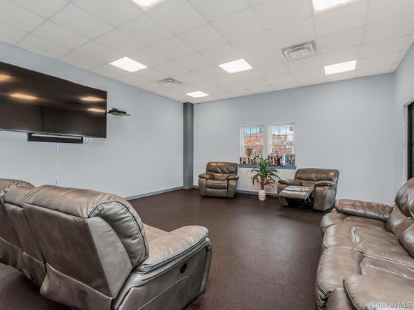 169 Surf Drive 109, Bronx NY 10473