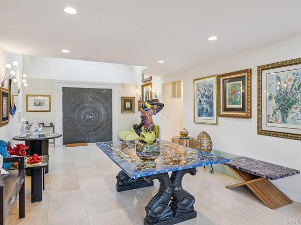 521 Dune Road, Westhampton Beach NY 11978