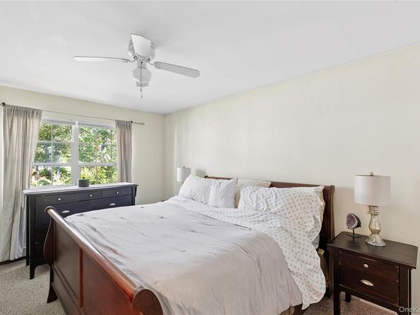 32 Atlantic Avenue, Hampton Bays NY 11946
