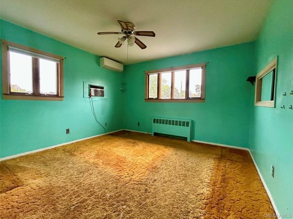 577 Peter Paul Drive, West Islip NY 11795