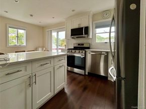 577 Peter Paul Drive, West Islip NY 11795
