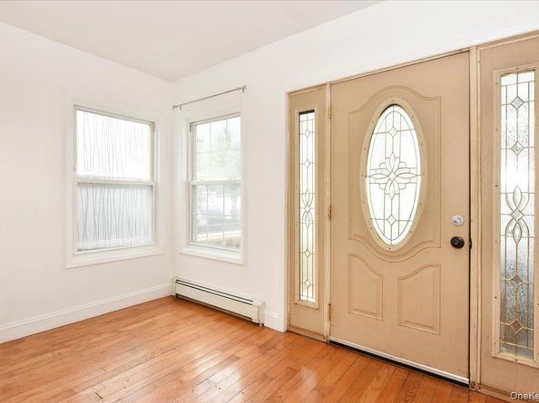 8135 166th Street, Hillcrest (Queens) NY 11432