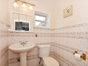 8135 166th Street, Hillcrest (Queens) NY 11432