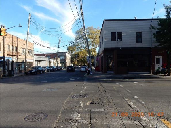 459 S 5th Avenue, Mount Vernon NY 10550
