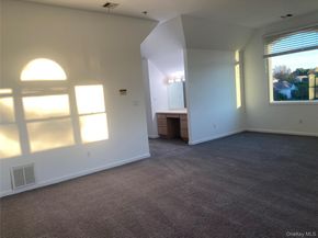 1 Pal Court, Shoreham NY 11786