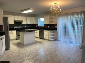 1 Pal Court, Shoreham NY 11786