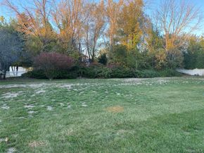 1 Pal Court, Shoreham NY 11786