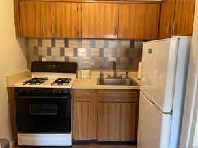 61 Maine Avenue F25, Rockville Centre NY 11570