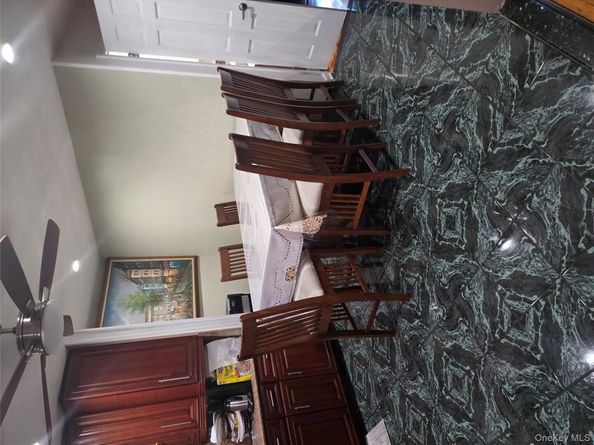 4912 111 St, Corona NY 11368