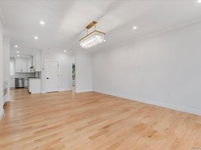 1028 E Broadway, Woodmere NY 11598