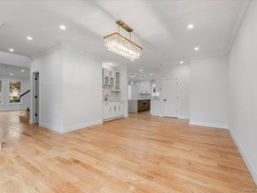 1028 E Broadway, Woodmere NY 11598